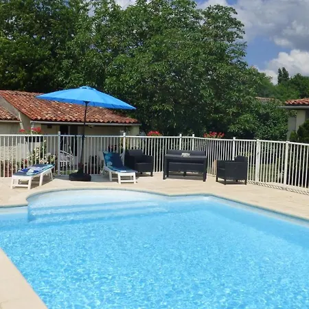 Les Deux Rivieres Apartamento Les Touches-de-Perigny Exterior foto