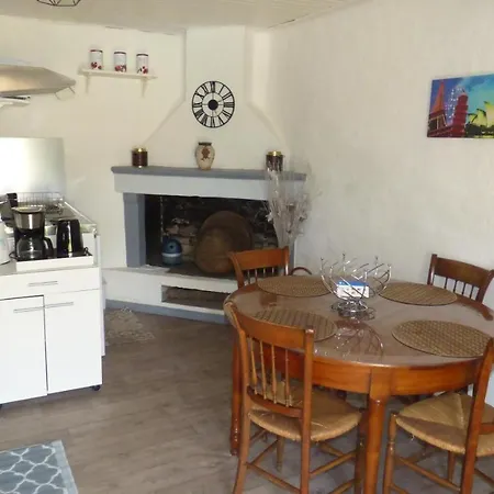 Les Deux Rivieres Apartamento Les Touches-de-Perigny Exterior foto