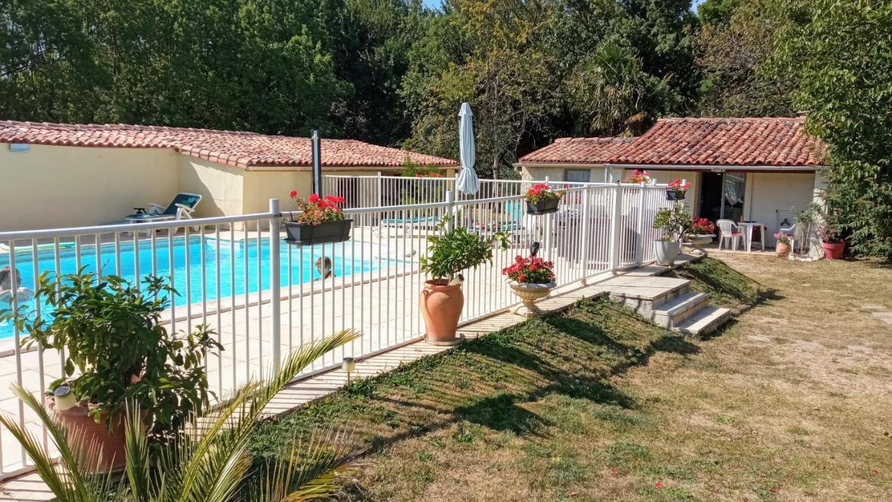 Les Deux Riviéres Apartamento